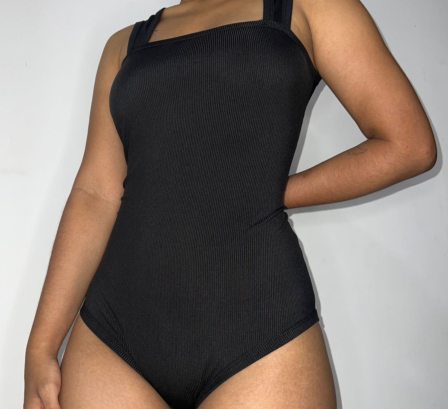 Body Sin Manga Con Escote Cuadrado